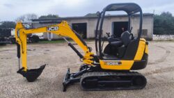 Mini escavadeira JCB 8026